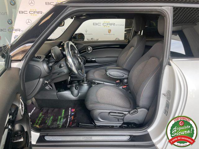 MINI Cooper 1.5 Classic *BLACK EXTERIEUR