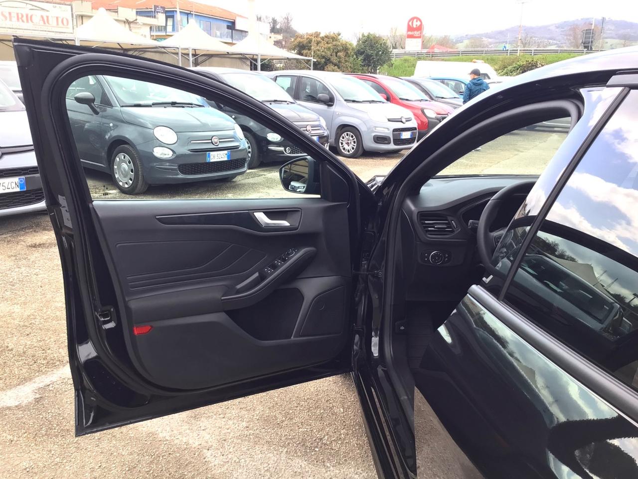 Ford Focus 1.0 EcoBoost Hybrid 125 CV 5p. ST-Line