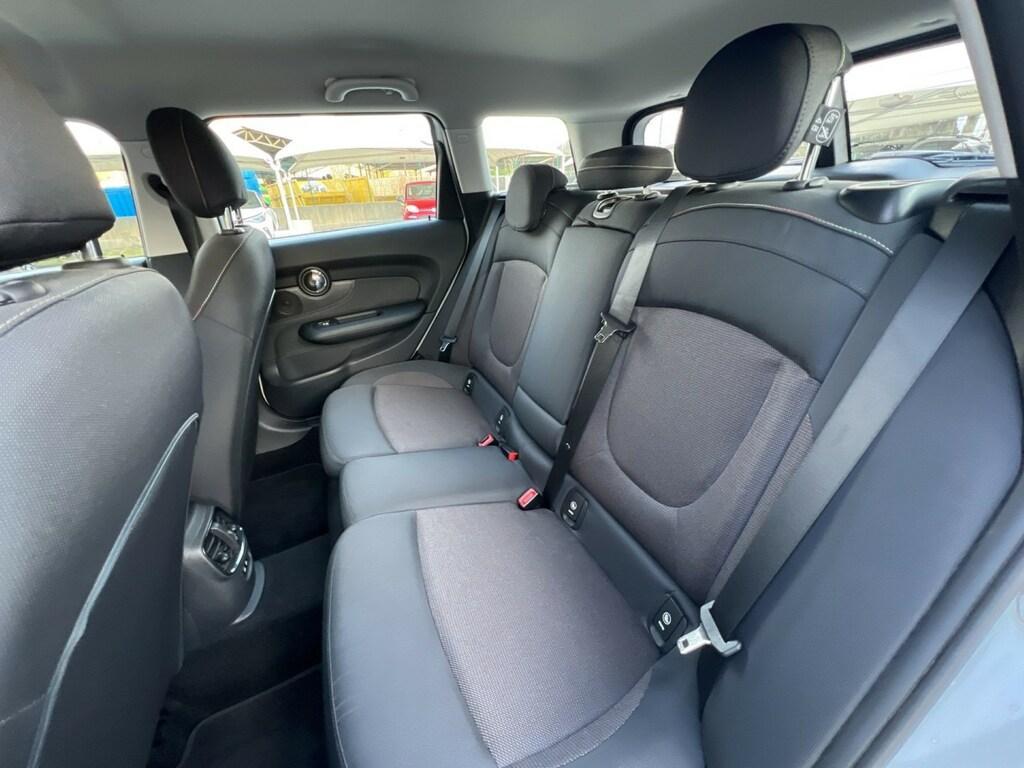 Mini Cooper D Clubman 2.0 Cooper D Mayfair Edition auto
