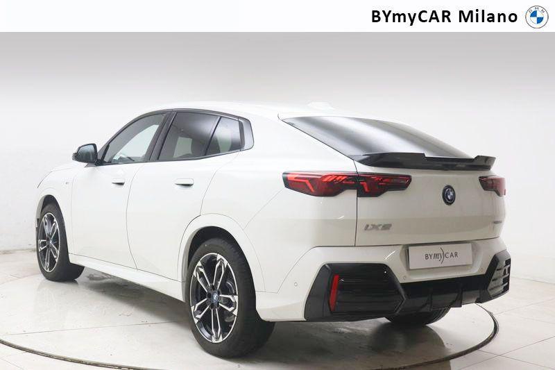 BMW iX2 20 MSport Pro eDrive