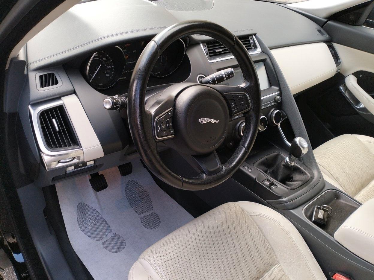 JAGUAR E-Pace (X540) E-Pace 2.0D 150 CV S