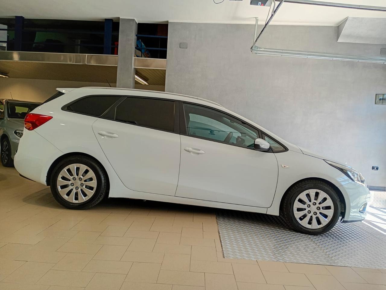 Kia Ceed cee'd 1.4 CRDi SW Active