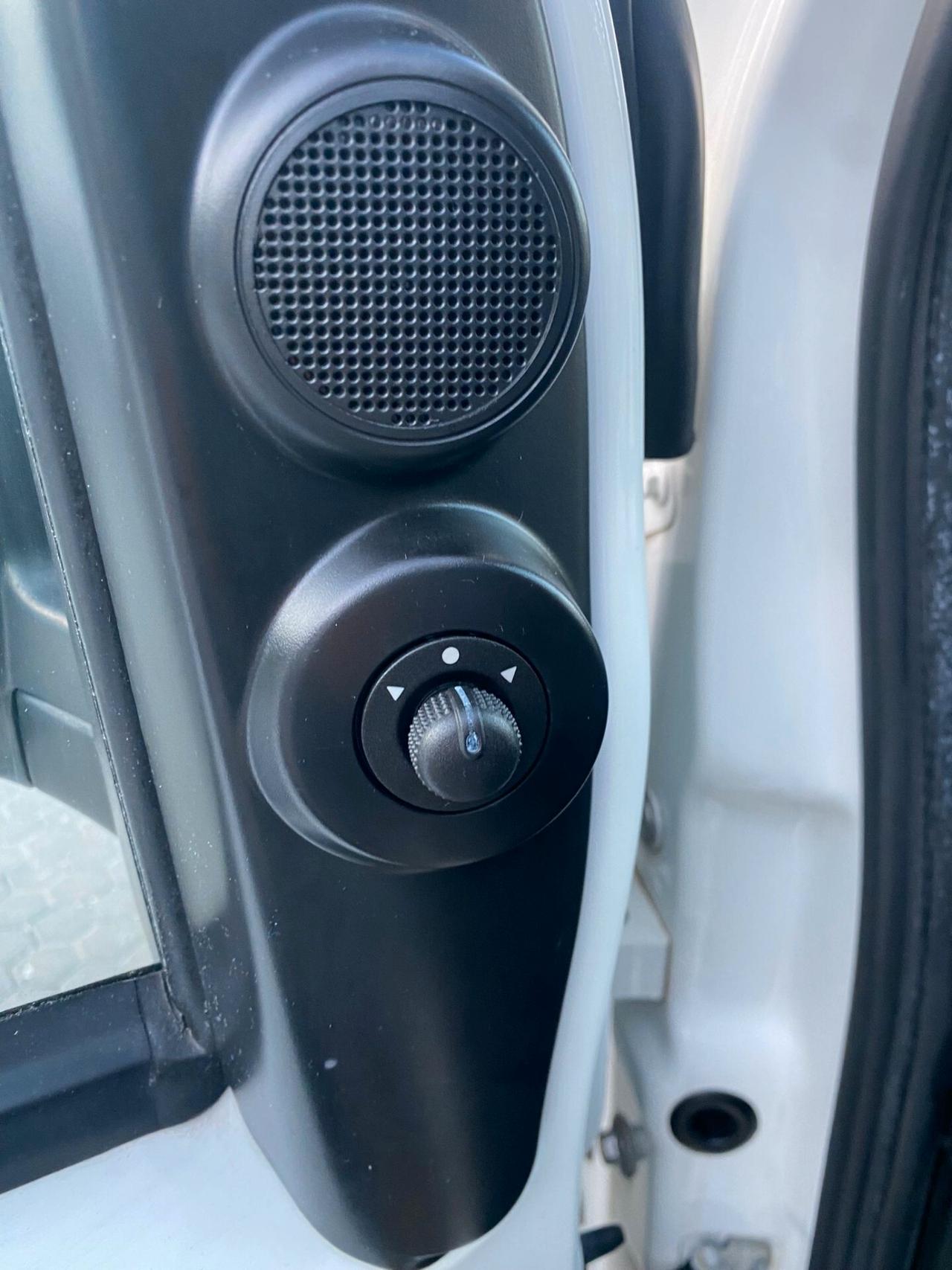 Fiat Fiorino Cargo 1.3 MJ , 75 cv Anno 2014 Euro 5B