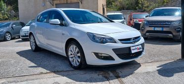 Opel Astra 1.7 CDTI 110CV S&S Cosmo - 2013