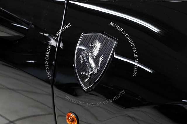 Ferrari 458 SPECIALE|FACTORY ROLLBAR|CARBON SHIELDS|