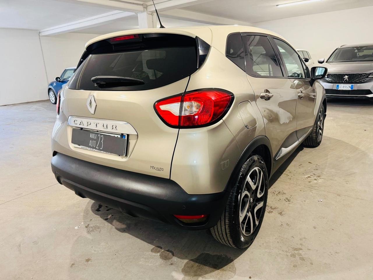 Renault CAPTUR *1.5 DCI*AUTOMATICA*90 CV 5 porte Intens*NEOPATENTATI*
