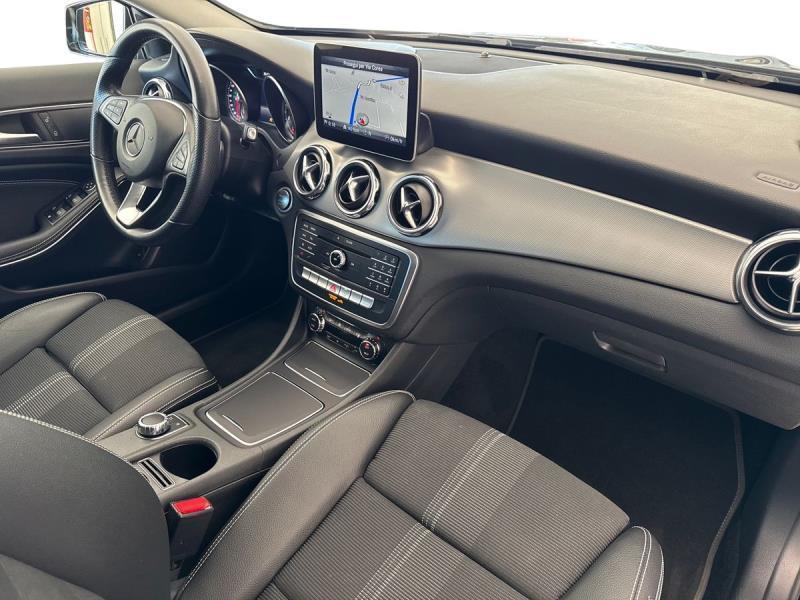 Mercedes GLA 180 180 Sport 7G-DCT