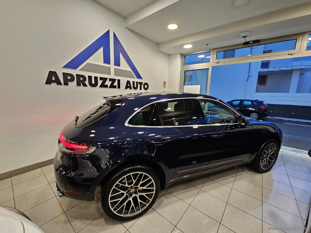 PORSCHE Macan 2.0 PDK