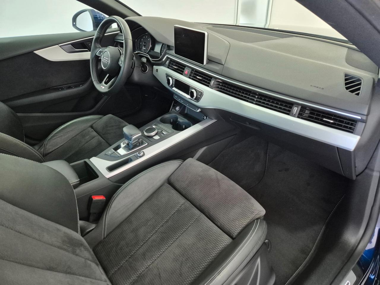 Audi A5 SPB 40 g-tron S tronic line edition