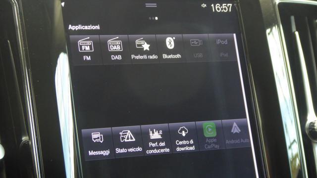 VOLVO XC60 B4 (d) AWD Geartronic Inscription
