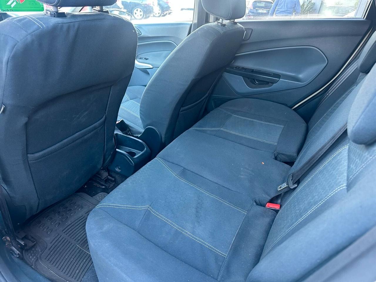 Ford Fiesta 1.4 TDCi 5p. Titanium NEOPATENTATI