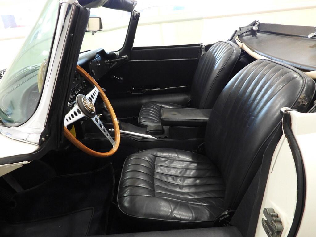 Jaguar XJ6 Berlina E-TYPE 4.2 ROADSTER