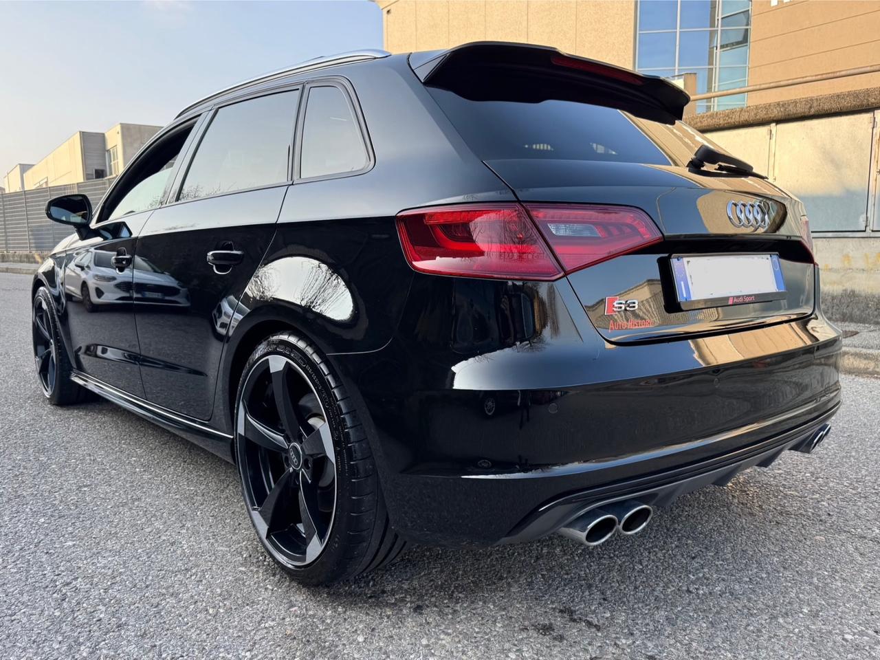 Audi S3 spb Stronic quattro leggere la descrizione