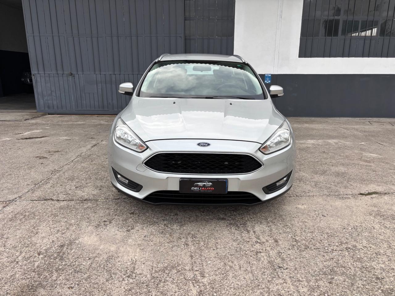 Ford Focus 1.5 TDCi. Neopatentati. Garanzia 12mesi