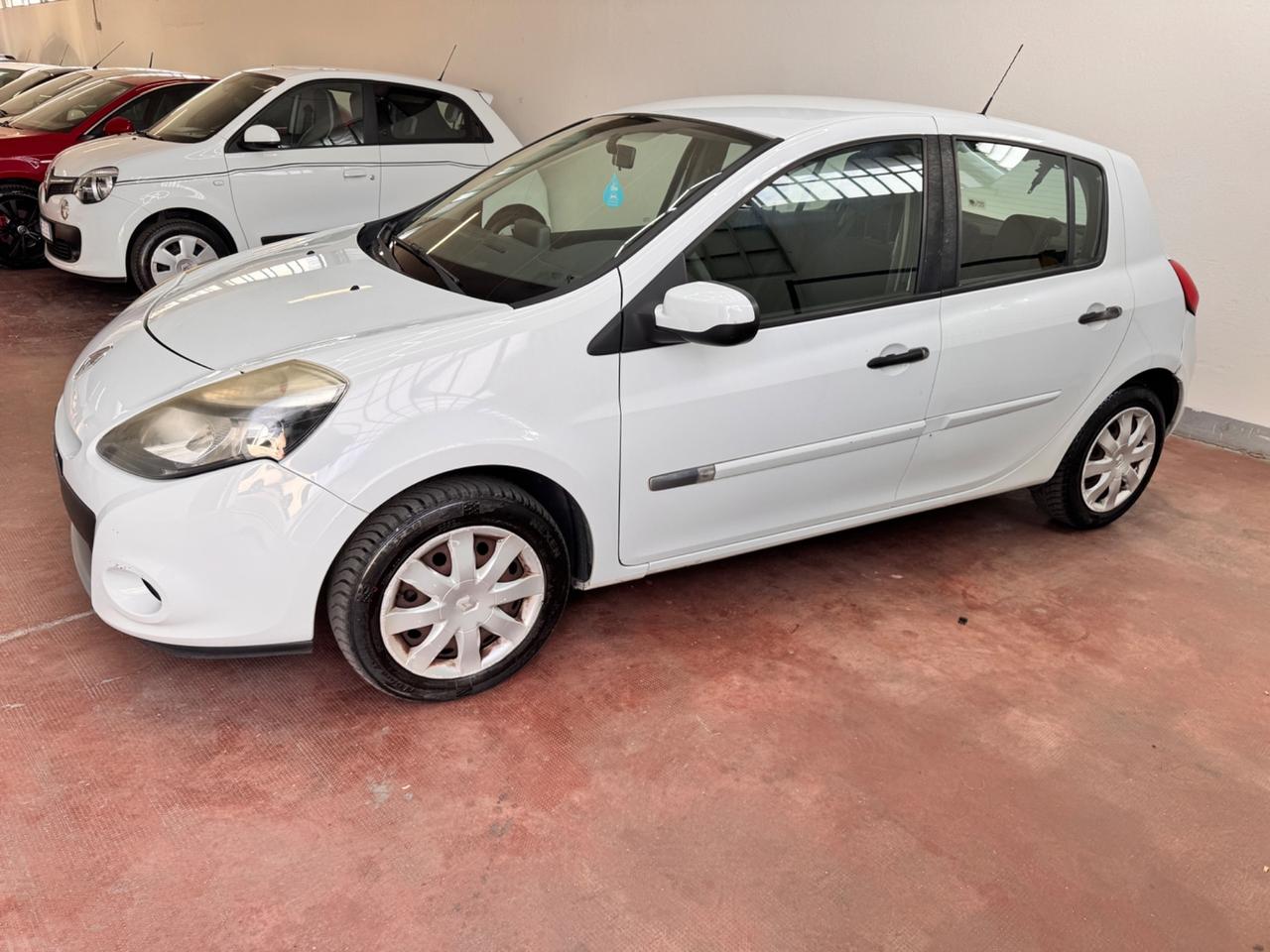 Renault Clio 1.2 16V 5 porte GPL Dynamique