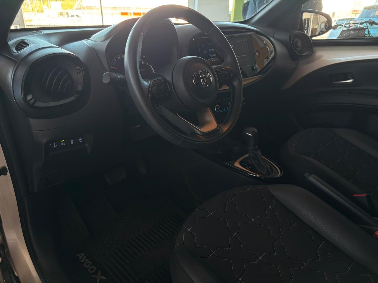 Toyota Aygo X 1.0 VVT-i 72 CV 5 porte Lounge Air S-CVT