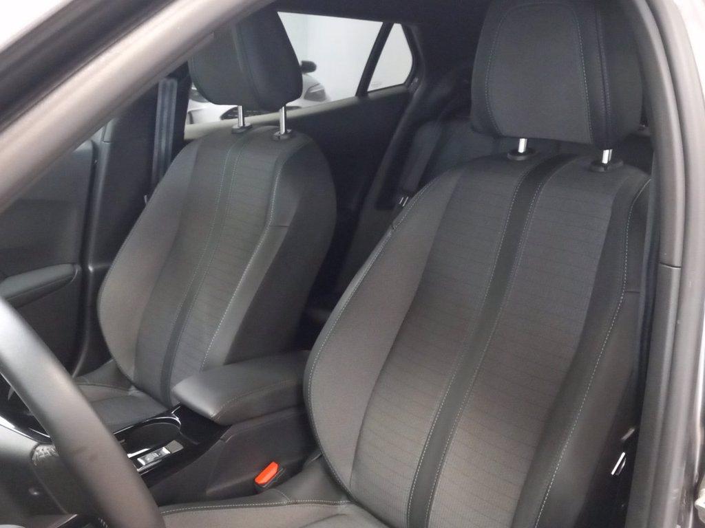 PEUGEOT 2008 1.2 puretech allure pack s&s 130cv del 2023