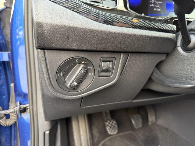 VOLKSWAGEN Polo 1.0 TSI Life LED Navi ACC Bluetooth