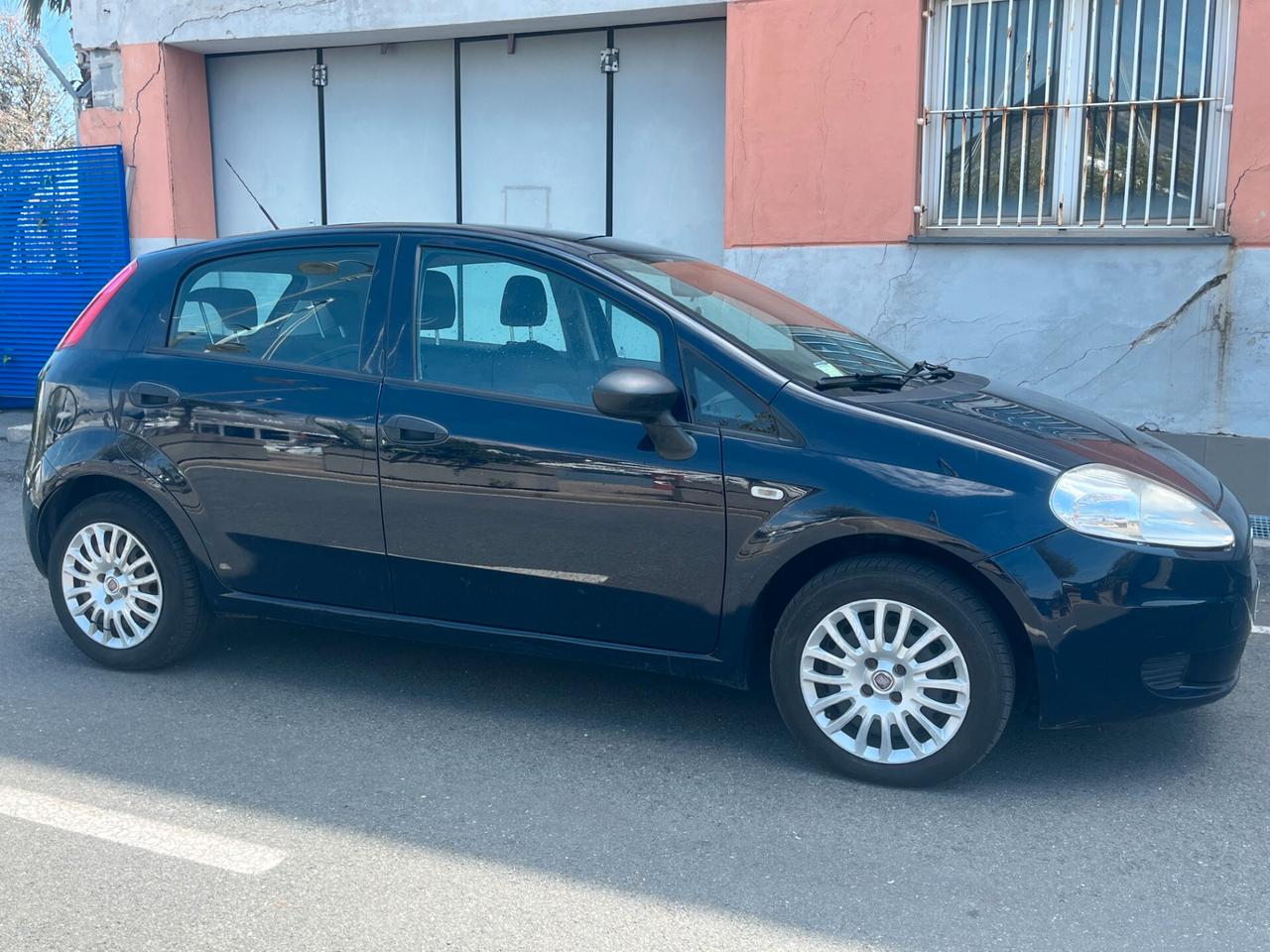 Fiat Punto 1.3 MJT II 75 CV 5 porte Pop