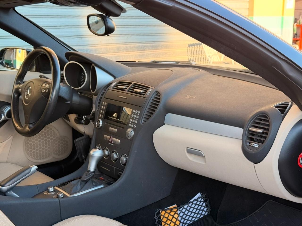 Mercedes-benz SLK 350