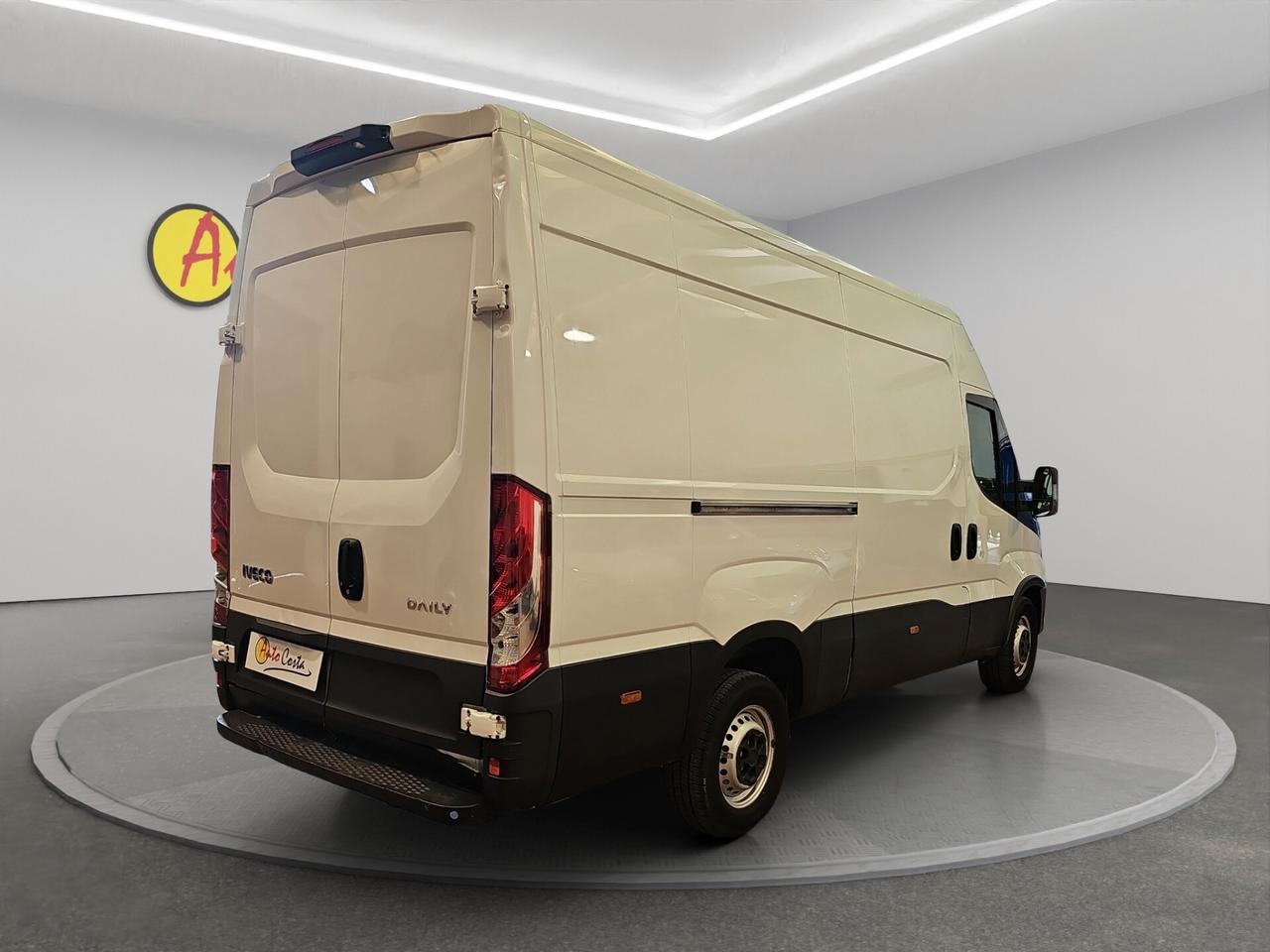 IVECO DAILY 35S14 LH2 PASSO 3520