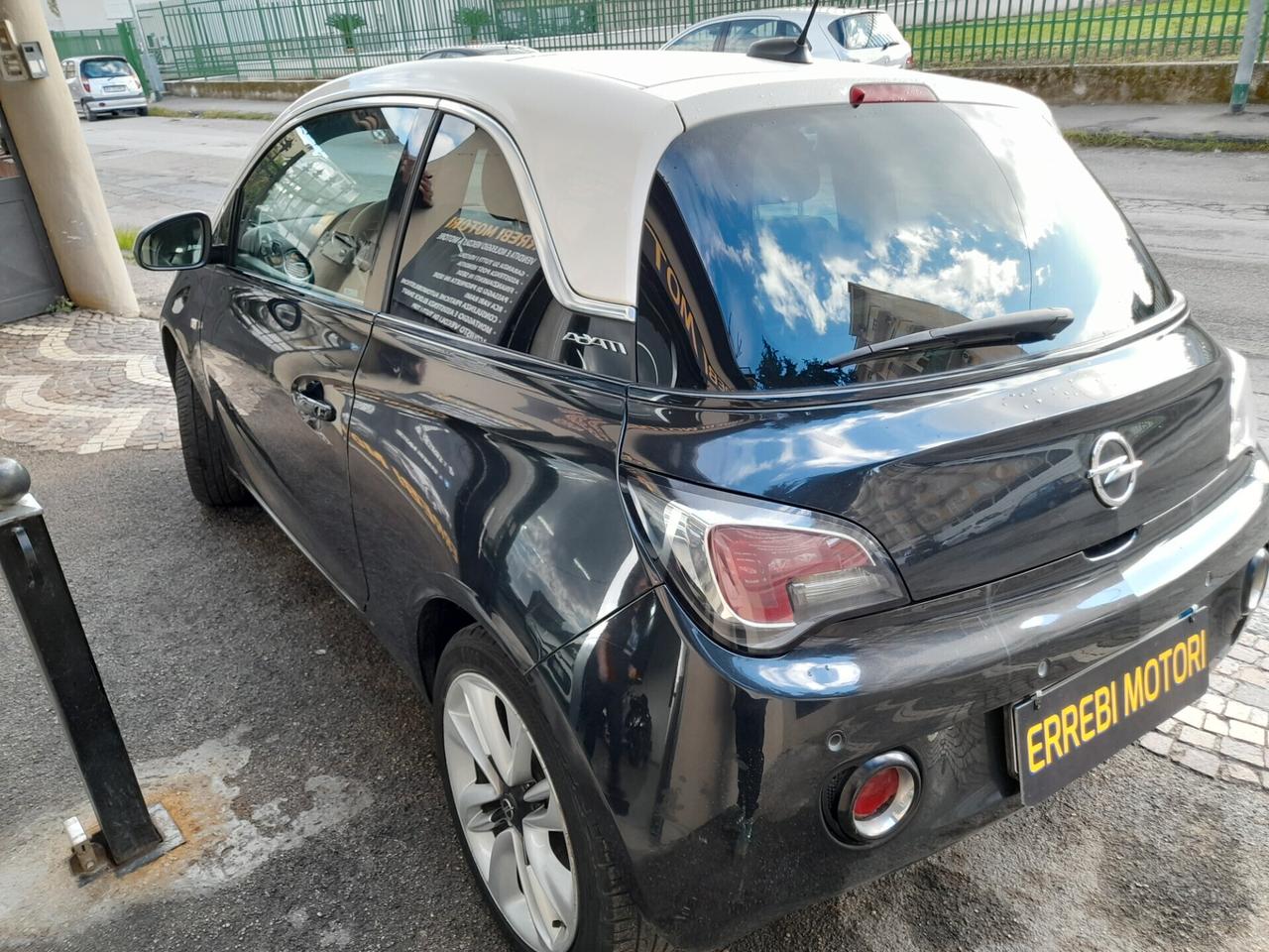 Opel Adam 1.4 87 CV GPL Tech Unlimited