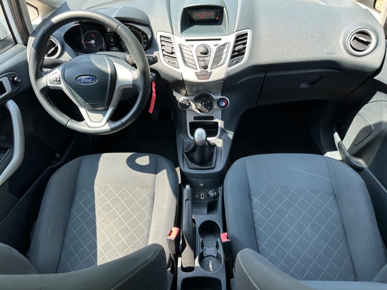 Ford Fiesta 1.2 Gpl Neopatentato Unico Proprietario