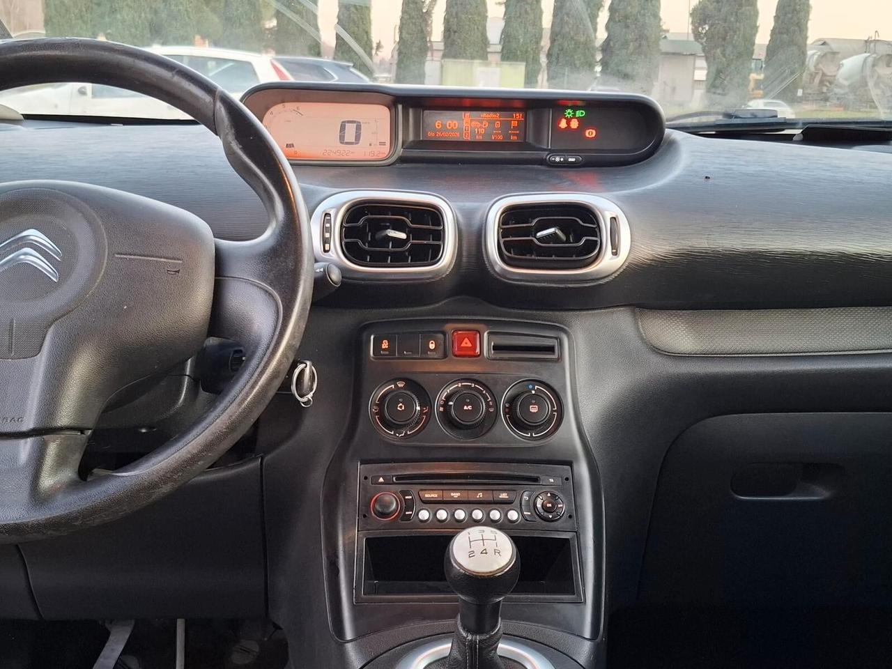 Citroen C3 Picasso 1.4 VTi 95 GPL airdream Seduction