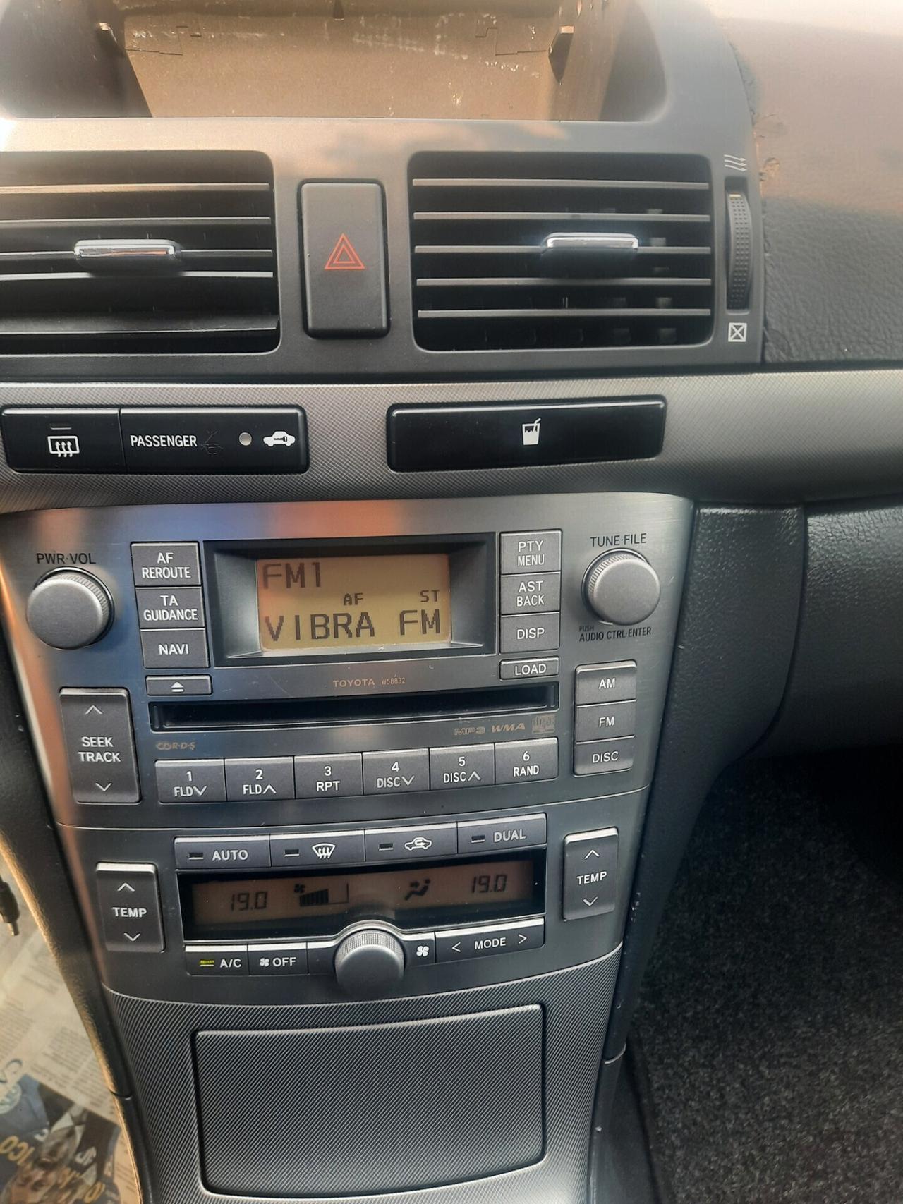 Toyota Avensis 2.2 D-4D 16V Station Wagon