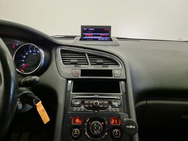 PEUGEOT 5008 2.0 HDi 150CV 5 posti - Bluetooth - Sens. Post.