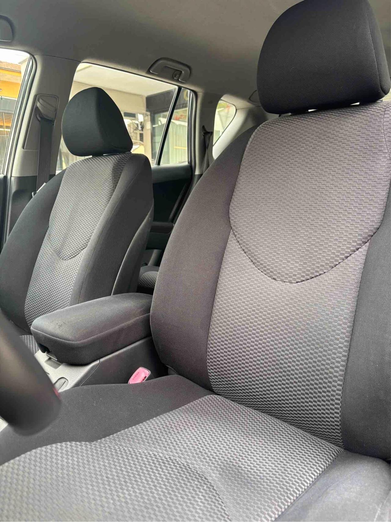 Toyota RAV 4 RAV4 2.2 D-4D 136 CV Luxury