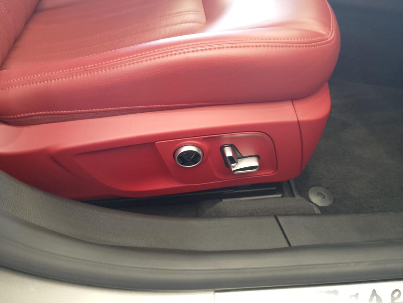 Maserati Ghibli L4 330 CV MHEV Granlusso INTERNO ROSSO CARTIER