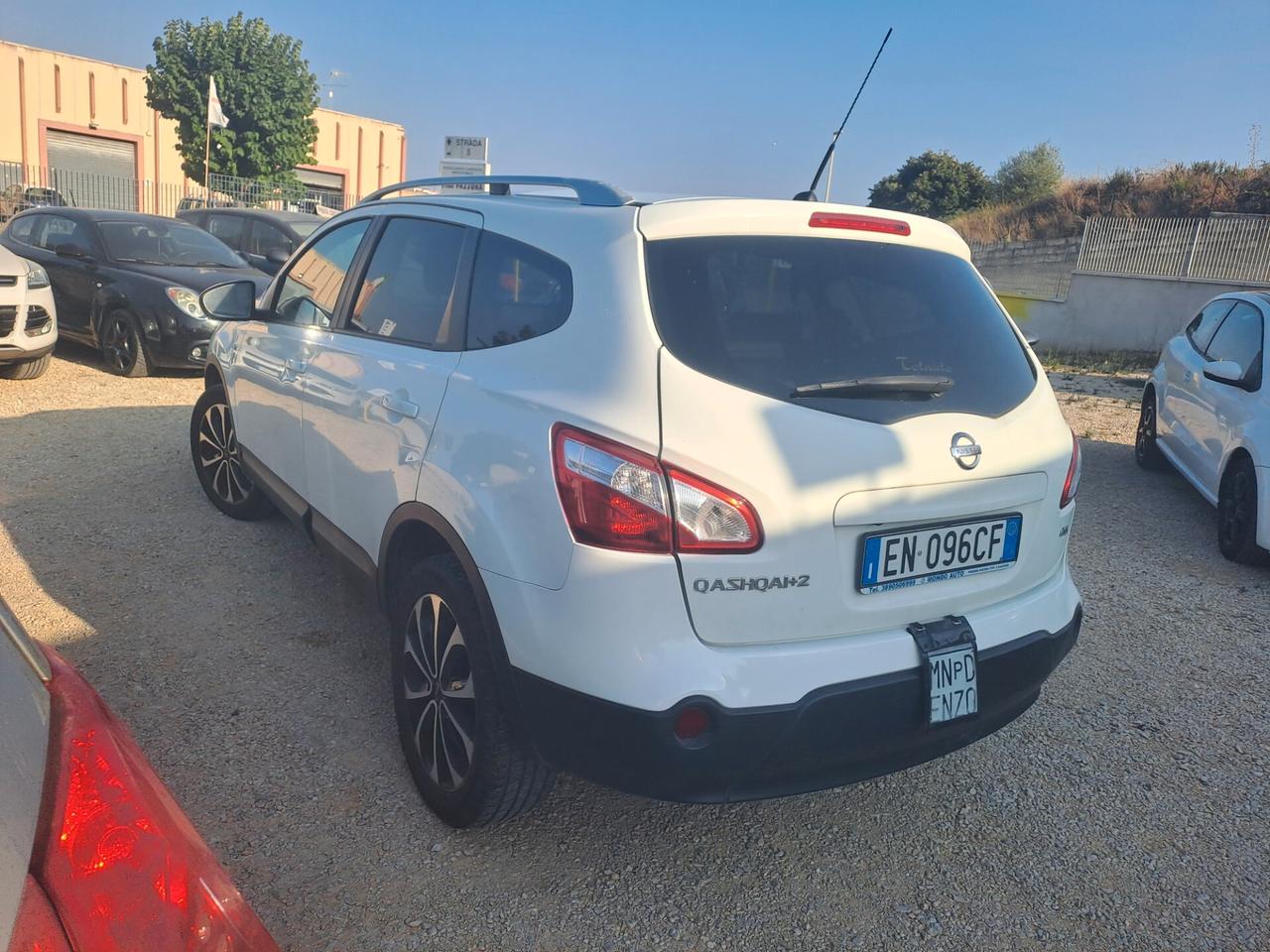 NISSAN QASHQAI +2