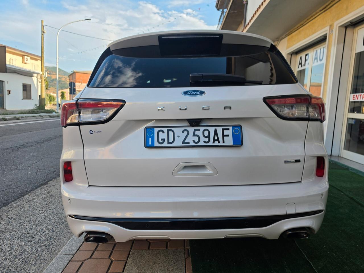 Ford Kuga 2.0 EcoBlue Hybrid 150 CV 2WD ST-Line
