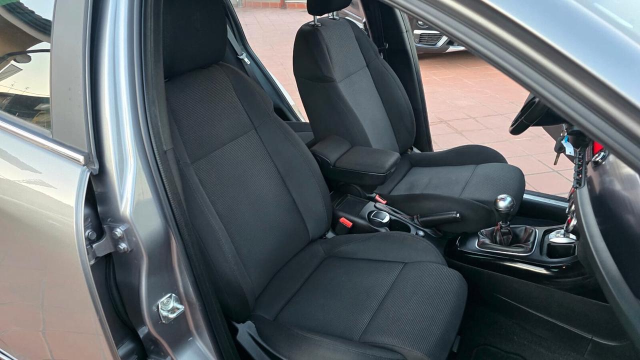 Alfa Romeo Giulietta 2.0 JTDm-2 140 CV Exclusive