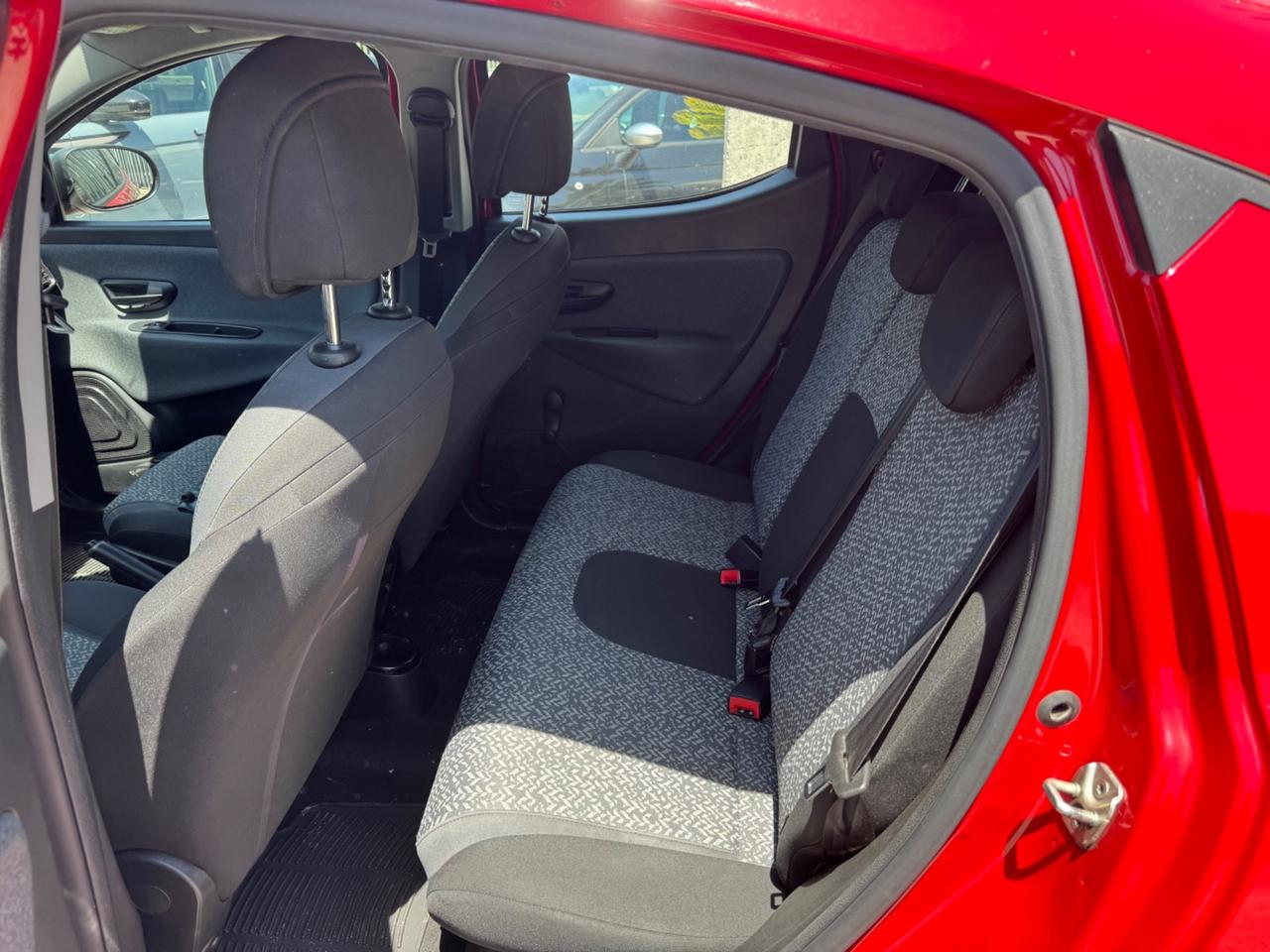 Lancia Ypsilon 1.2 69 CV 5 porte GPL Ecochic Elefantino Blu