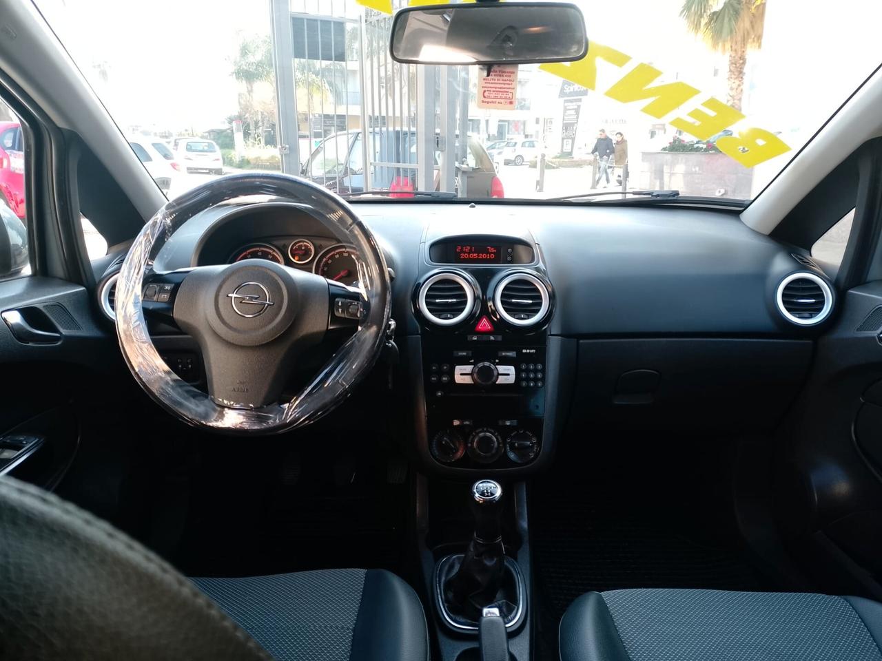 Opel Corsa 1,2 Benzina 5Porte Cosmo