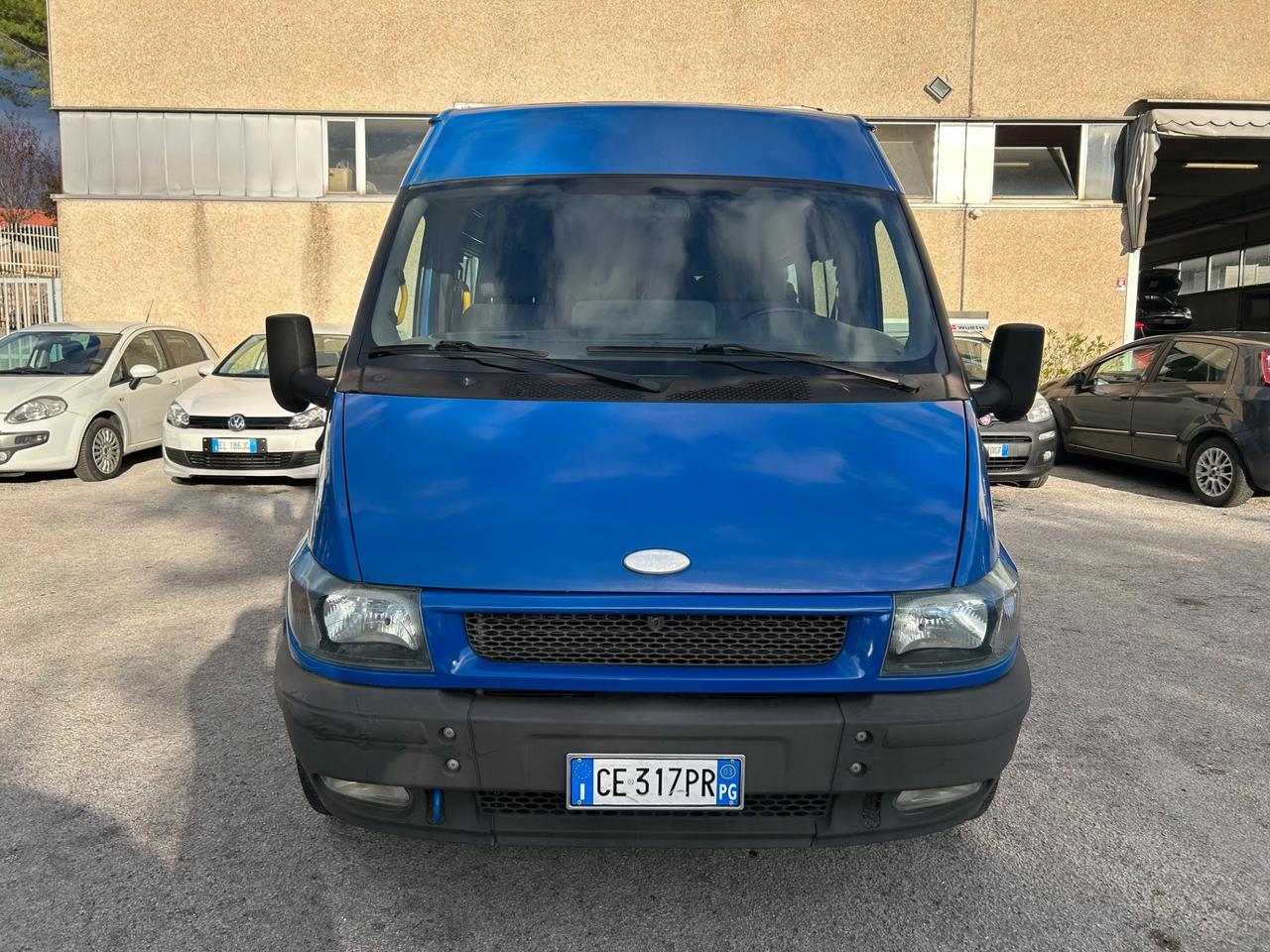 Ford Transit 330 2.4 TD Pulman 14 Posti