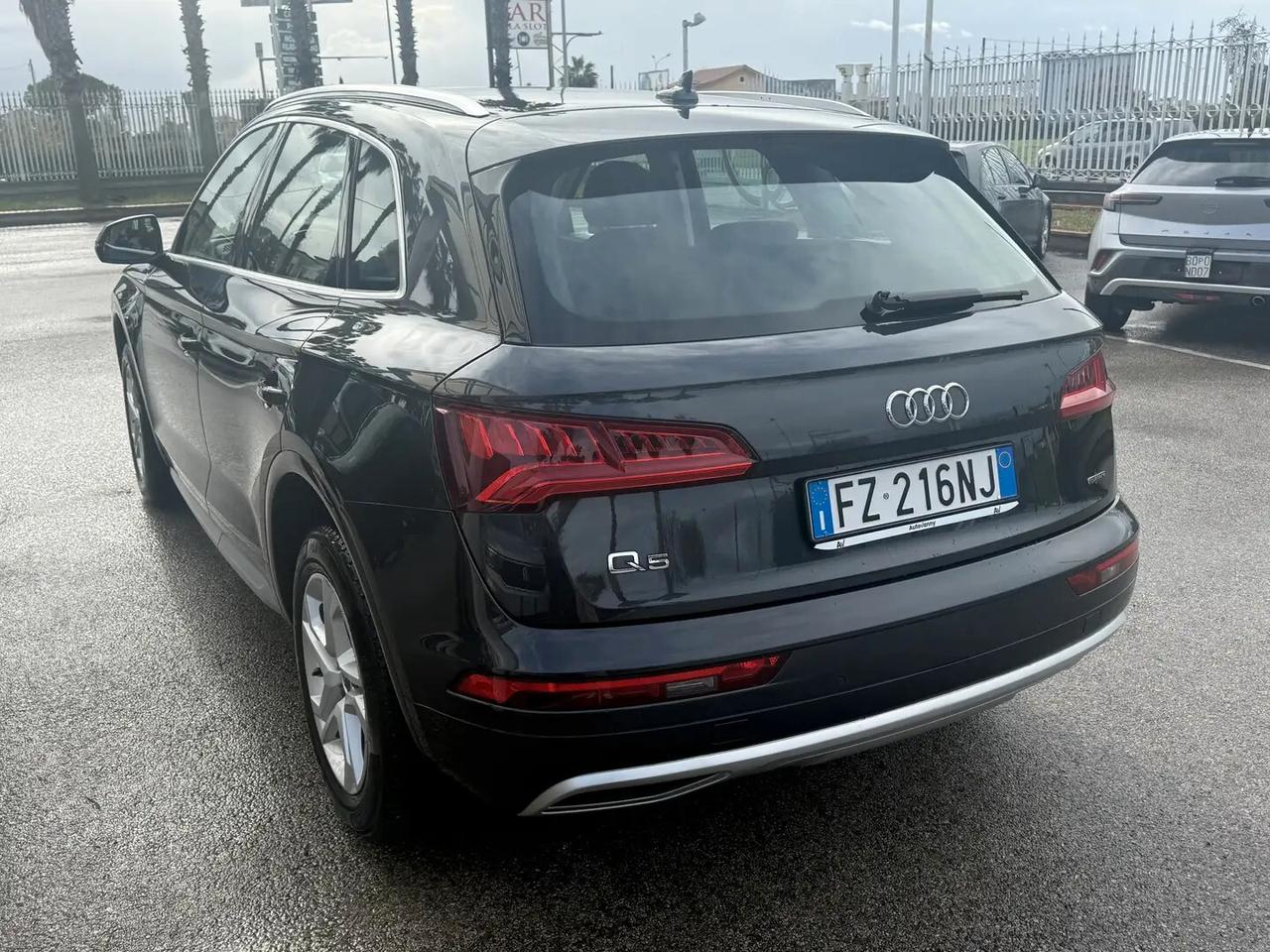 Audi Q5 40 TDI quattro S tronic Business Design