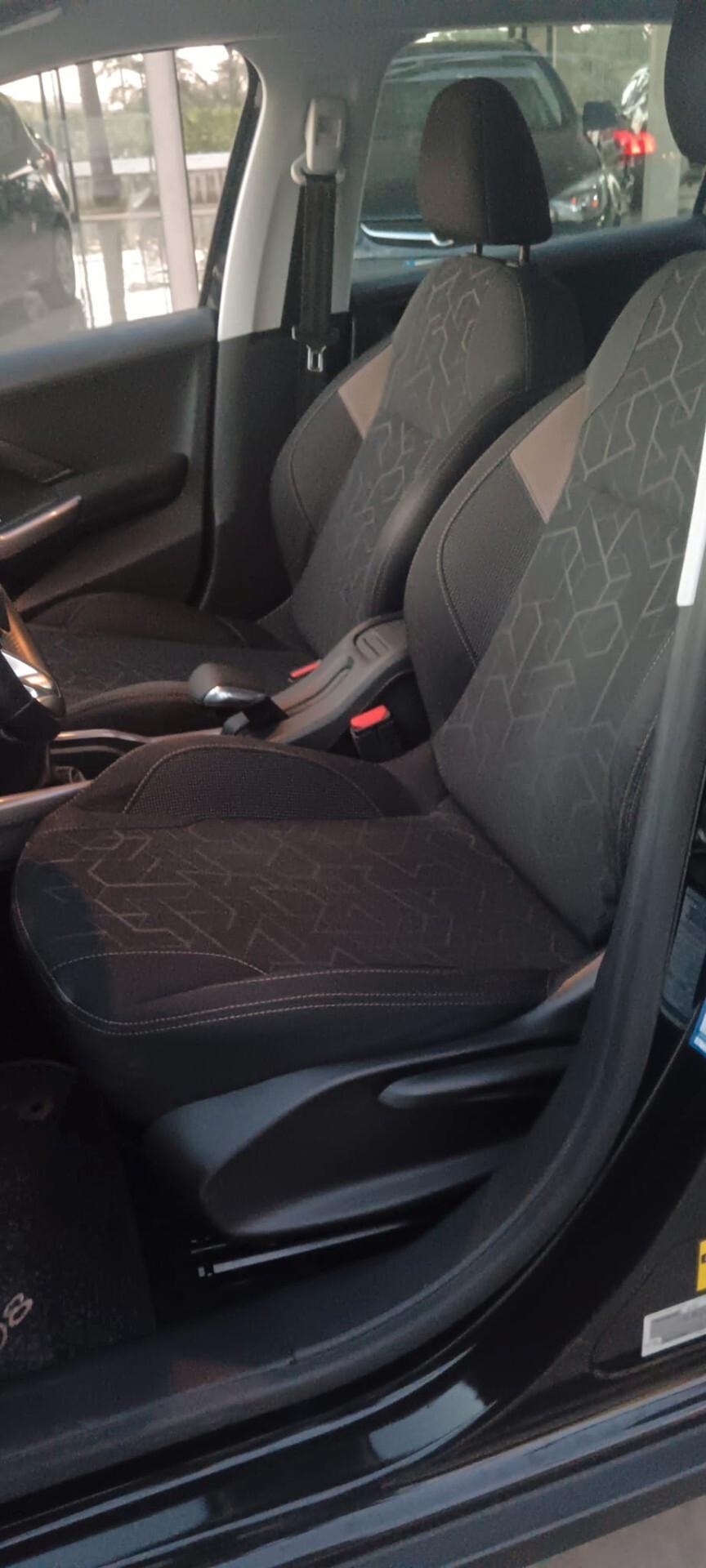 Peugeot 2008 BlueHDi 120 S&S Allure