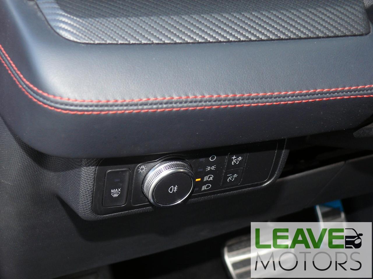 Ford Mustang Mach-E AWD 351 CV (M1483)