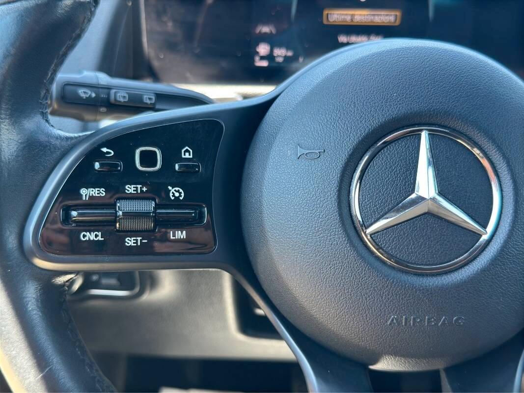 Mercedes GLB 200 d 7 POSTI Sport 4matic AUTOMATICA E TELECAMERA