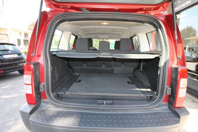 DODGE Nitro 2.8 CRD DPF 4WD GANCIOTRAINO