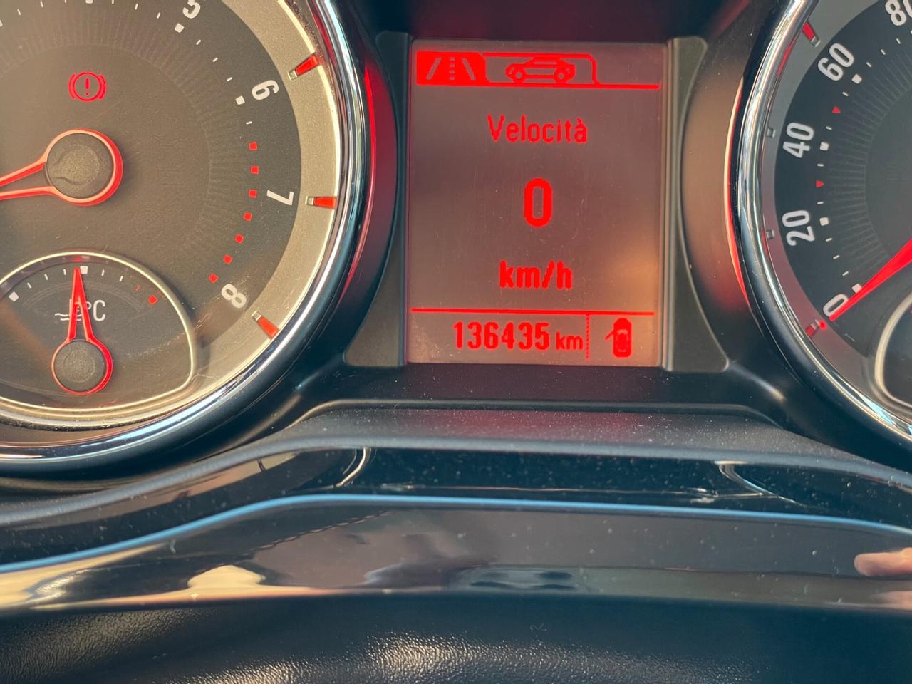Opel Adam 1.4 87 CV GPL Tech Black Jack