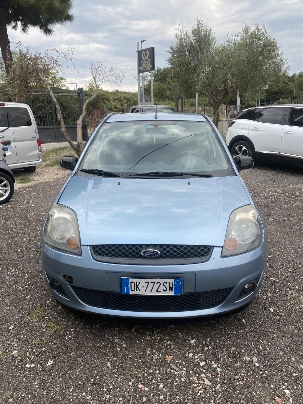 Ford Fiesta 1.6 TDCi 5p. Titanium
