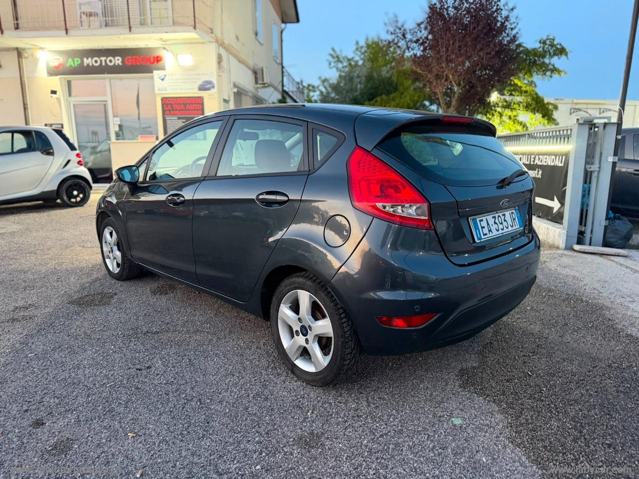 FORD Fiesta 1.4 96 CV aut. 5p. Titanium
