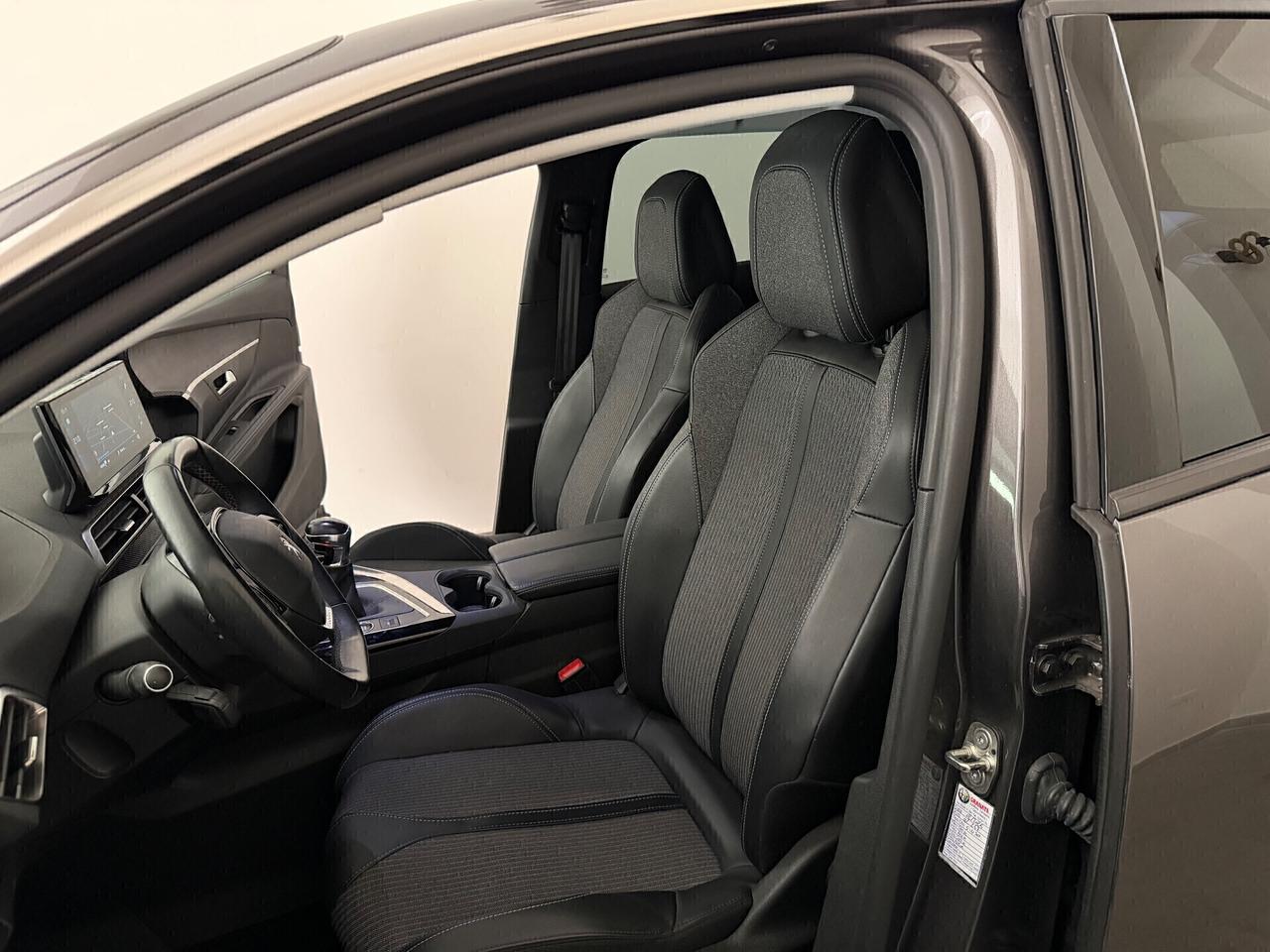 Peugeot 3008 BlueHDi 130 S&S Allure
