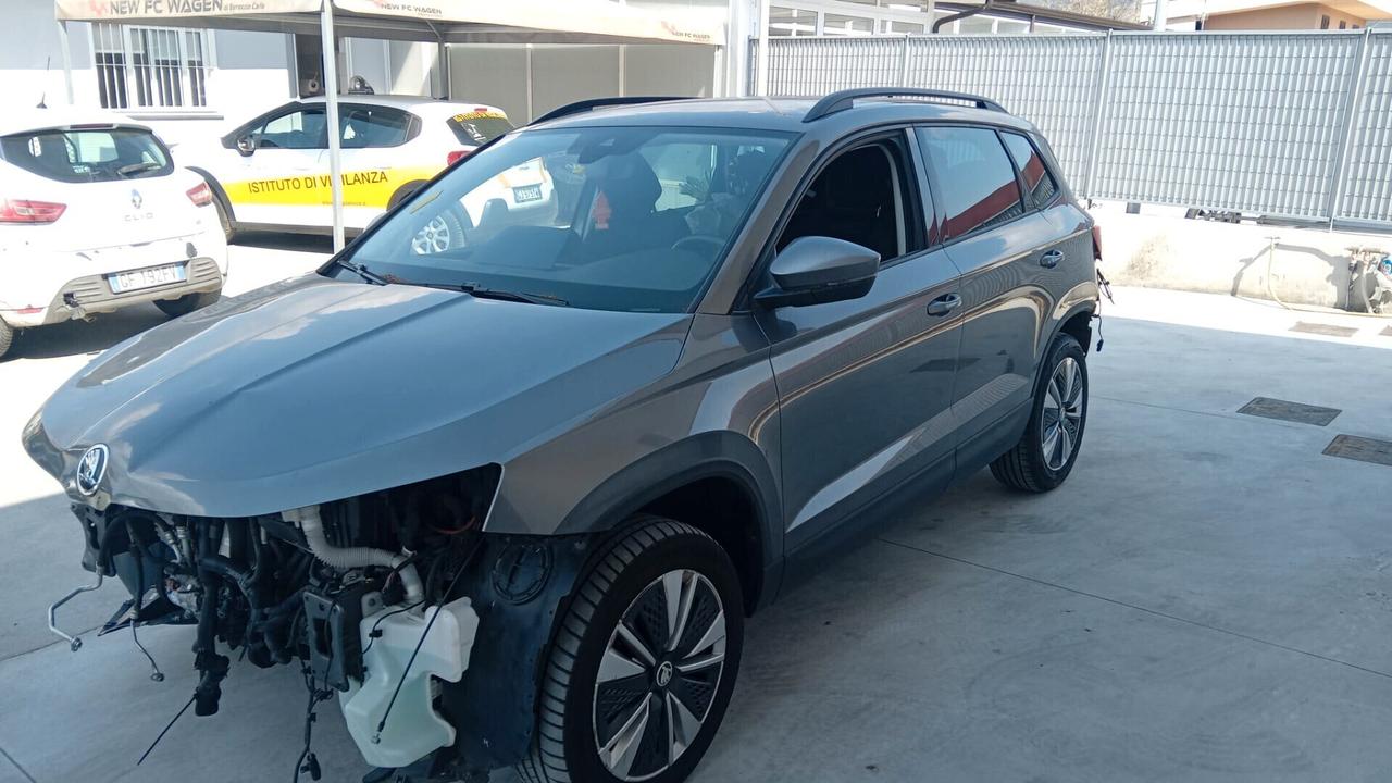 Skoda Karoq 2.0 TDI SCR 115 CV Executive SINISTRATA