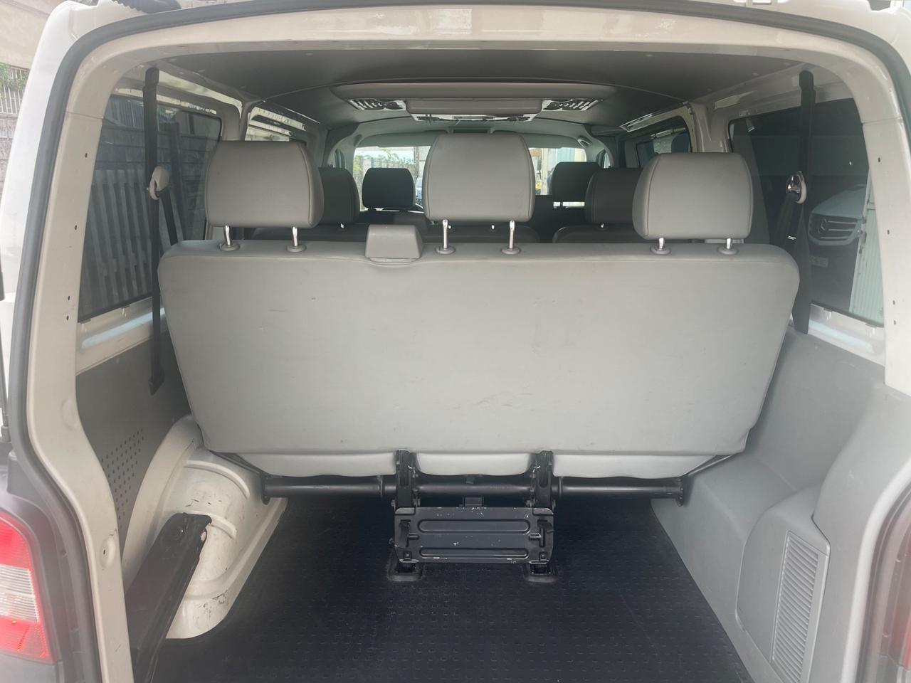 Volkswagen Transporter 2.0 TDI 102CV 8 posti #BP