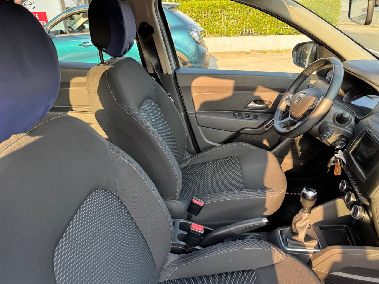 Dacia Duster 1.0 TCe 100 CV ECO-G 4x2 15th Anniversary